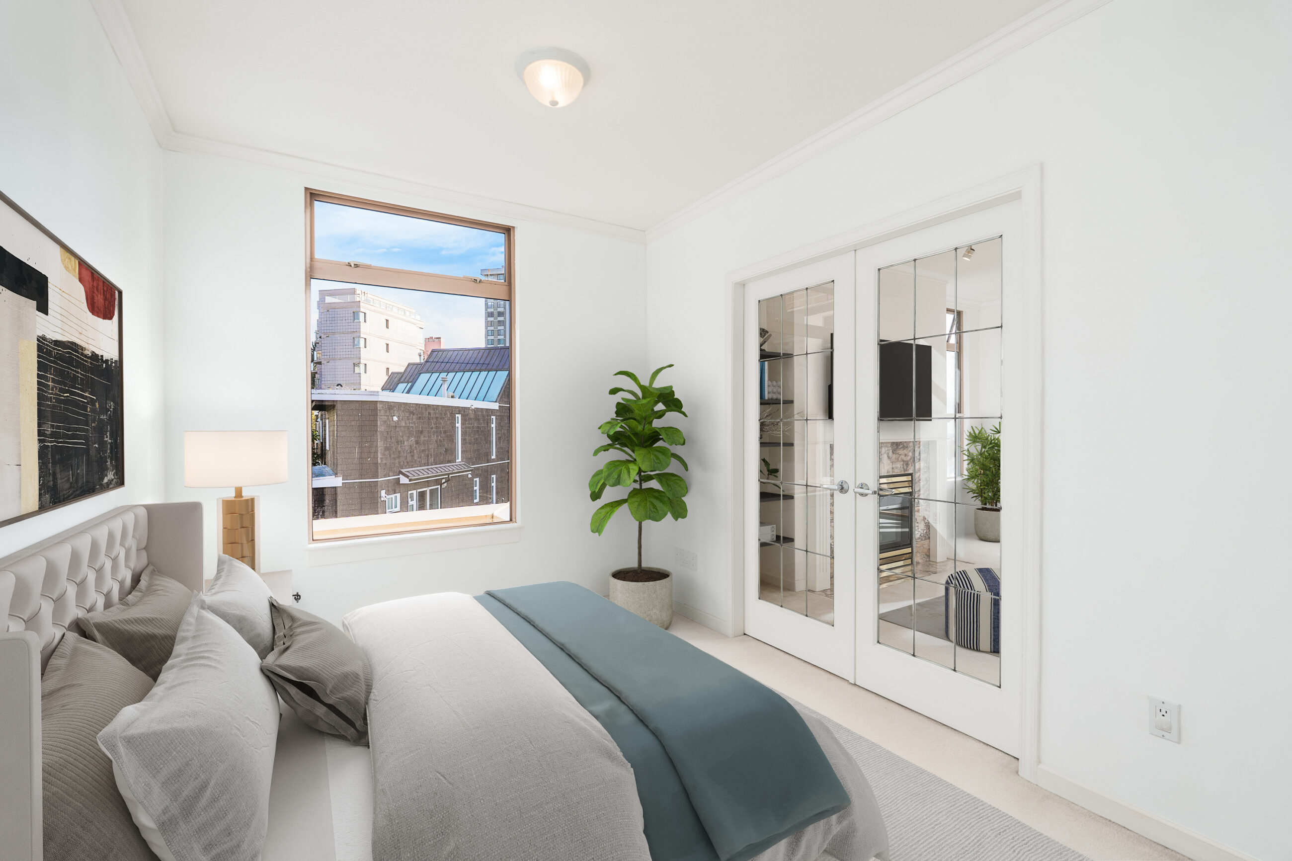 #302 – 2271 Bellevue Avenue